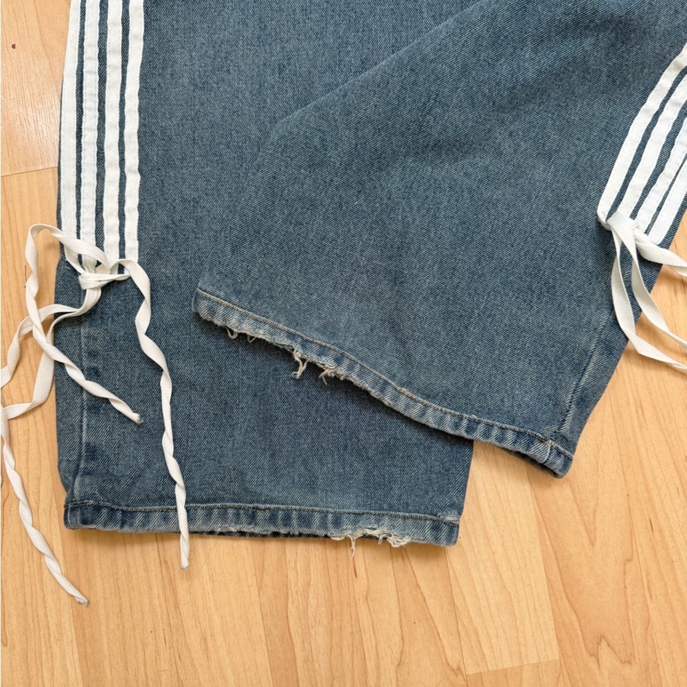 Edikted Blue Jeans with Ribbon White Stripes Size L - Picture 4 of 6